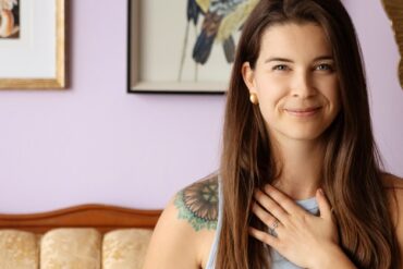 3 choses qui vous donnent mal au cou (et comment y remédier)